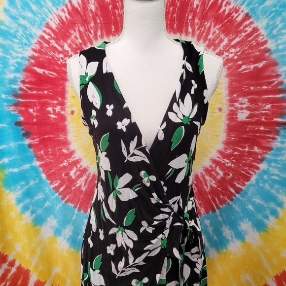 A New Day | Wrap Dress | Color: Floral | Size: M - Picture 2 of 4